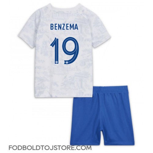 Frankrig Karim Benzema #19 Udebanesæt Børn VM 2022 Kortærmet (+ Korte bukser)